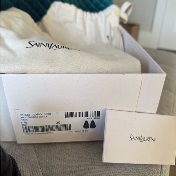 Saint Laurent Black Leather Le Loafer Penny Loafers - Picture 16 of 17